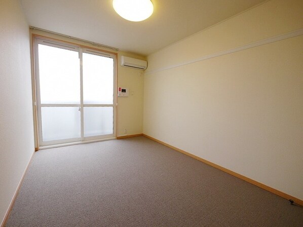 レオパレスエレガンス ムサシノの物件内観写真